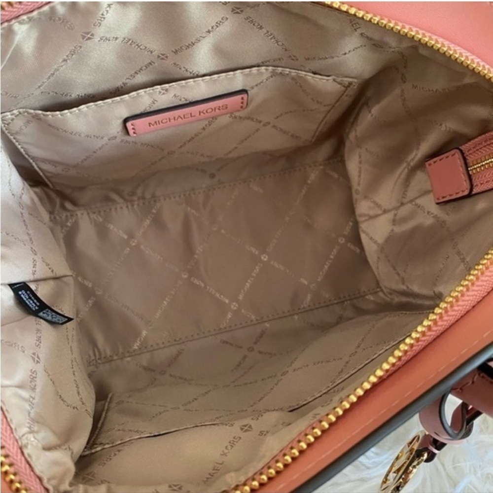 New Michael  Kors Avril small satchel bag - Picture 5 of 14